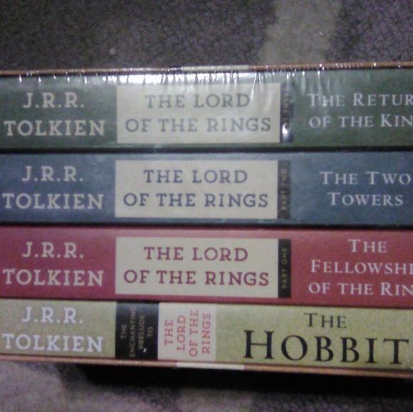 The hobbit & The lord of the rings book set - Picture 2 of 3